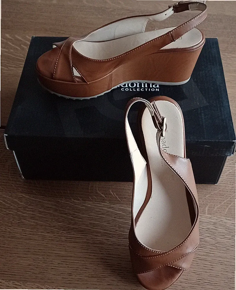 Damen Plateau Sandalen, Keilabsatz, Primadonna Collection. Echtleder