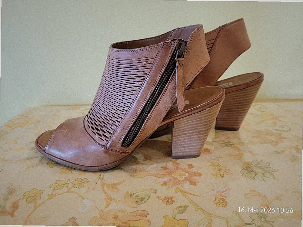 Damen Pumps Schuhe Gr. 7, Echtes Leder, Hellbraun