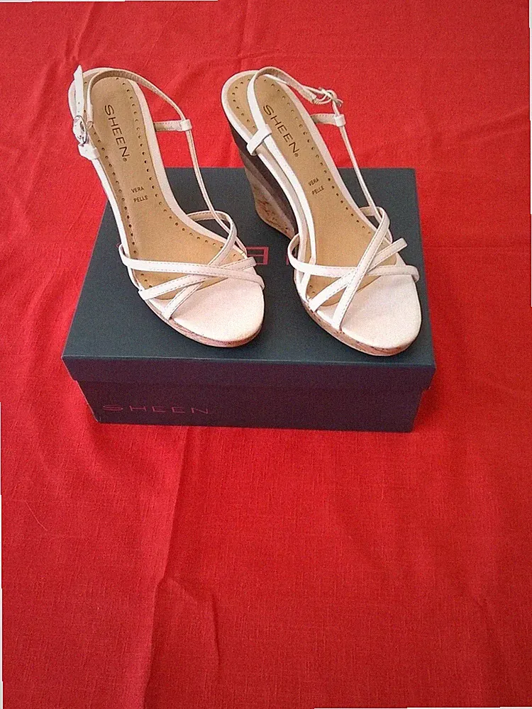 DAMEN SANDALE SHEEN ELEGANT SOMMER MIT KEILABSATZ Gr. 37 ABSATZ 10 (Top Zustand)