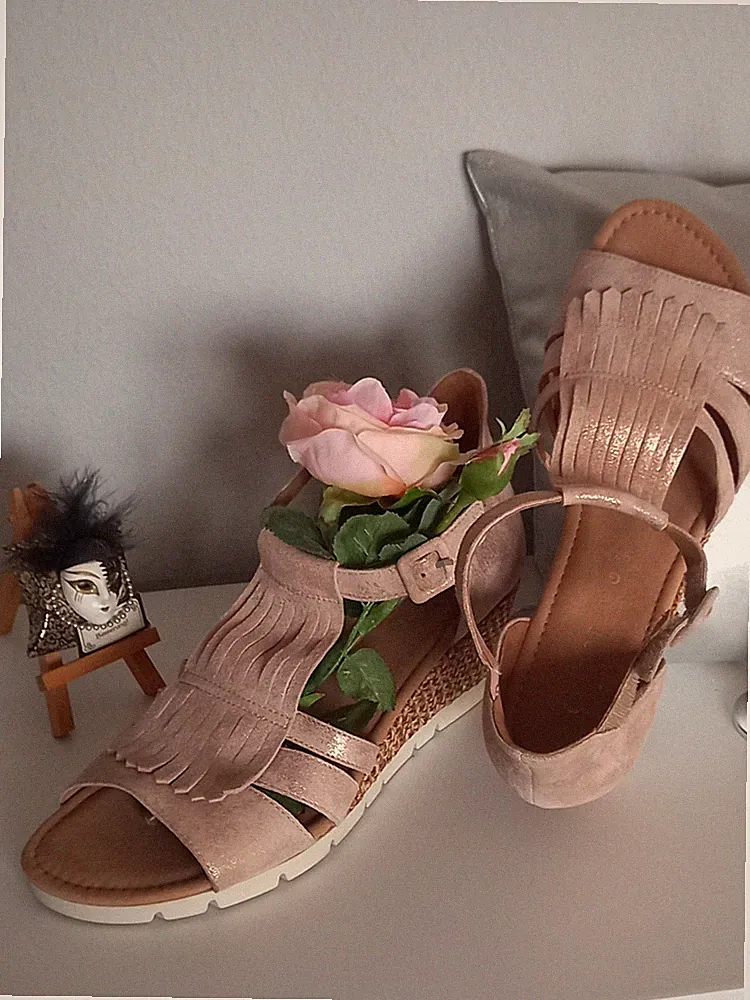 Damen-Sandale von Gabor, Größe 43,5, beige
