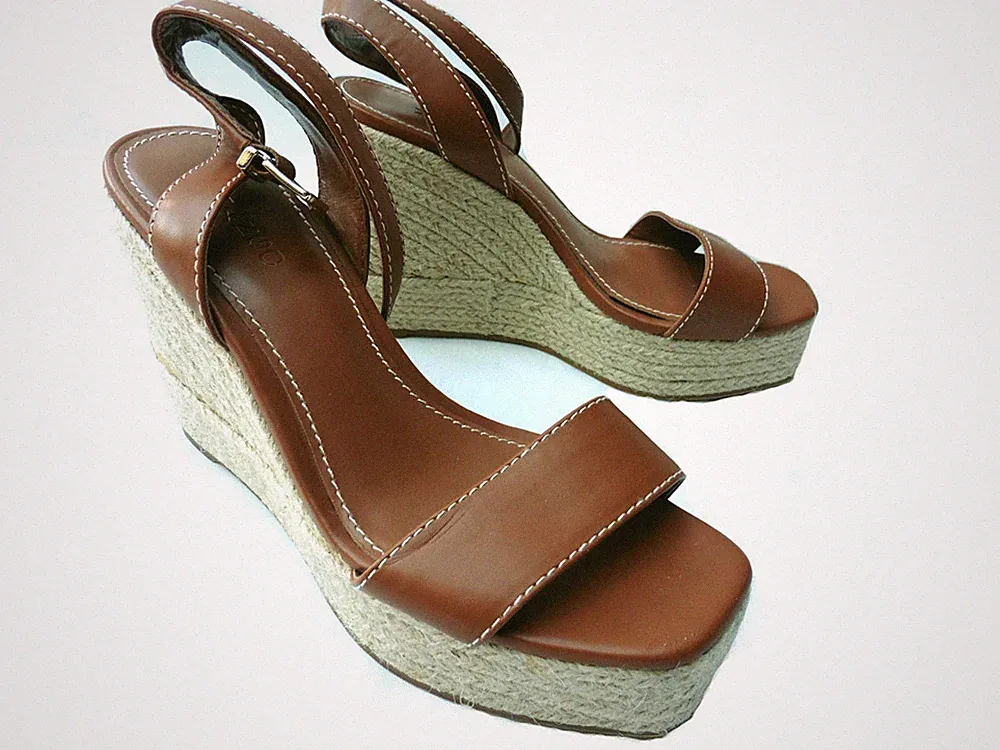 Damen Sandalen braun Gr. 37 von Mango Plateau