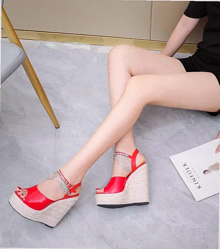 Damen Sandalen Keilabsatz 14 cm Plateau Rot Kordel Kunstleder 32881