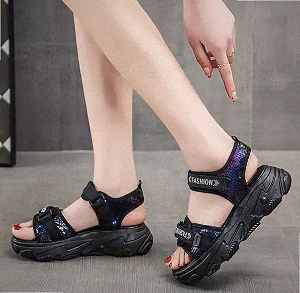 Damen Sandalen Keilabsatz 4 cm Plateau Plateau schwarz Riemchen Kunstleder 12515