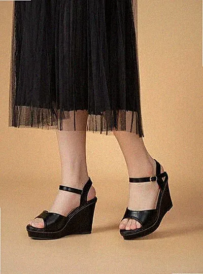 DAMEN SANDALEN MIT KEILABSATZ UND PLATEAU R821 SCHWARZ RIEMCHENSANDALE SOMMER