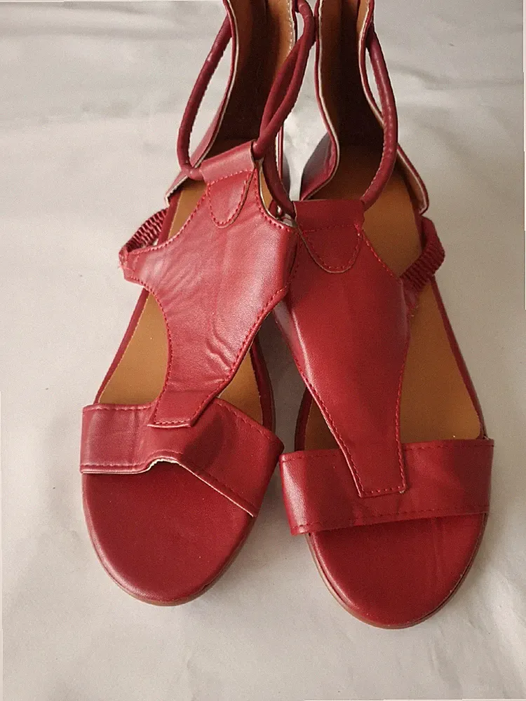 Damen-Sandalen UK6,5 niedriger Keilabsatz rot