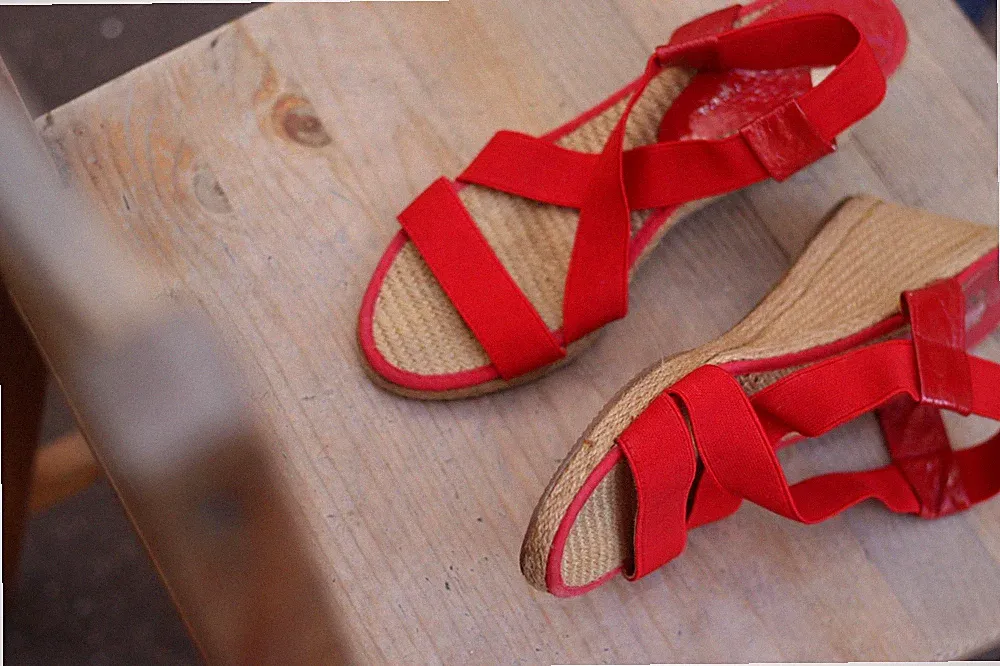 Damen Schuhe Keilsandaletten Sandalen & Sandaletten, Plateausa