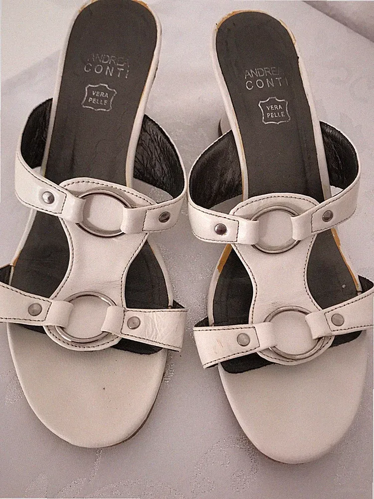 Damen Schuhe Pantolette Gr. 39 weiß Andrea Konti