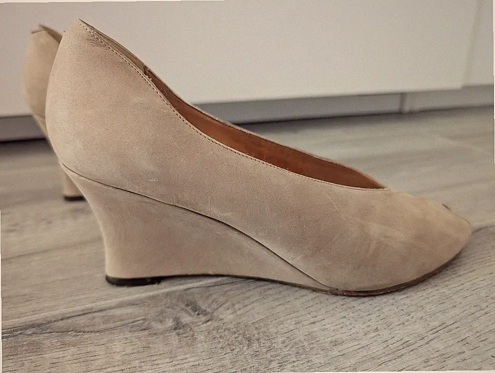 Damen Schuhe Pumps 40 Beige Peeptoe Keilabsatz