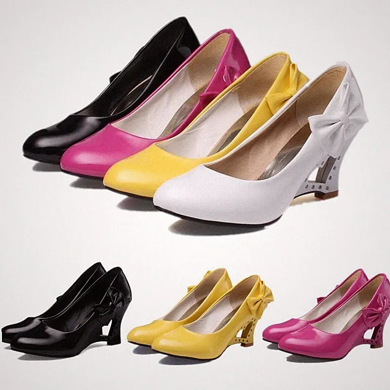 Damen Schuhe Sandalen Sweet Party Dress Pumps Keilabsatz Slip On Sexy Lackleder
