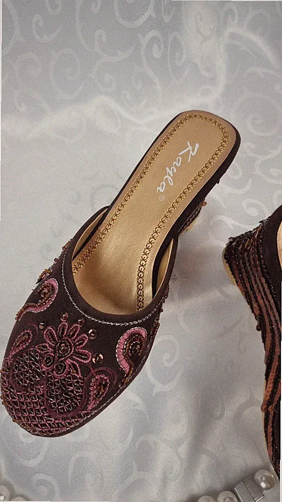 Damen Slip On Schuhe Mit Keilabsatz Größe 37 Kayea Braun Neu Verpackt Art 24/166
