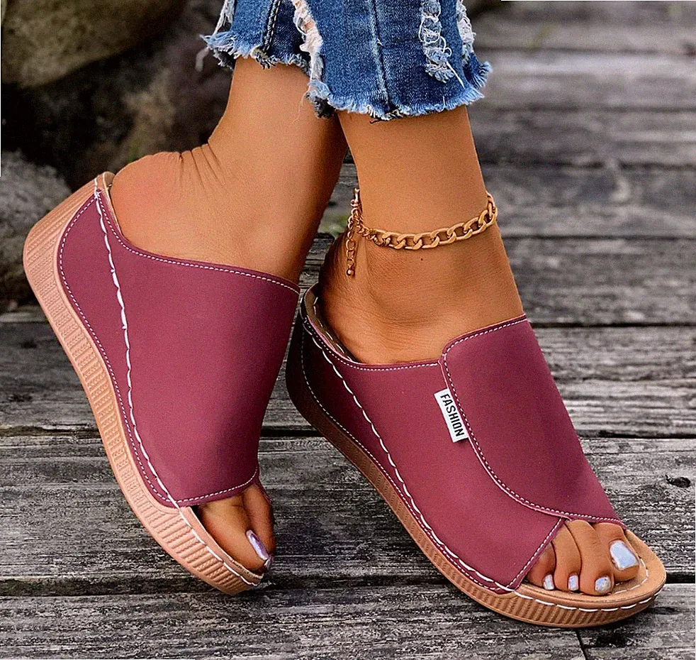 Damen Sommer Keilabsatz Plattform Pantoffeln Modisch OffeneSpitze Minimalistisch