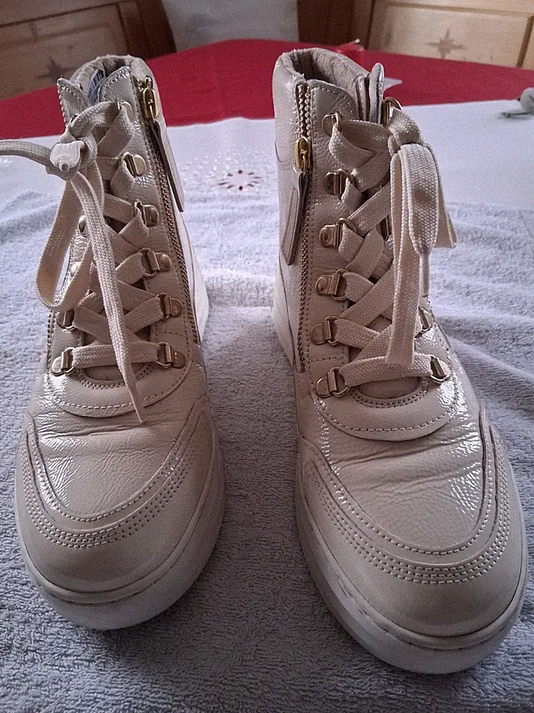 damen stiefeletten lack