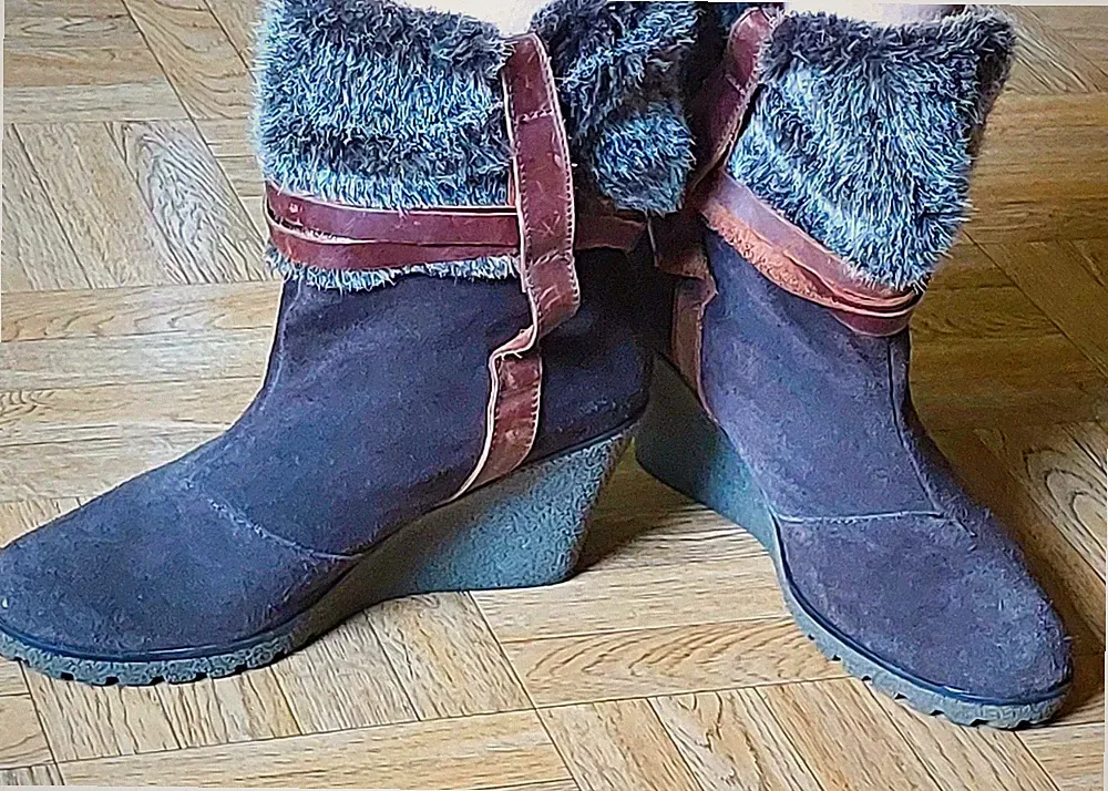 Damen Stiefeletten Wildleder Braun Keilabsatz Fellbesatz Gefüttert Slip-On 39