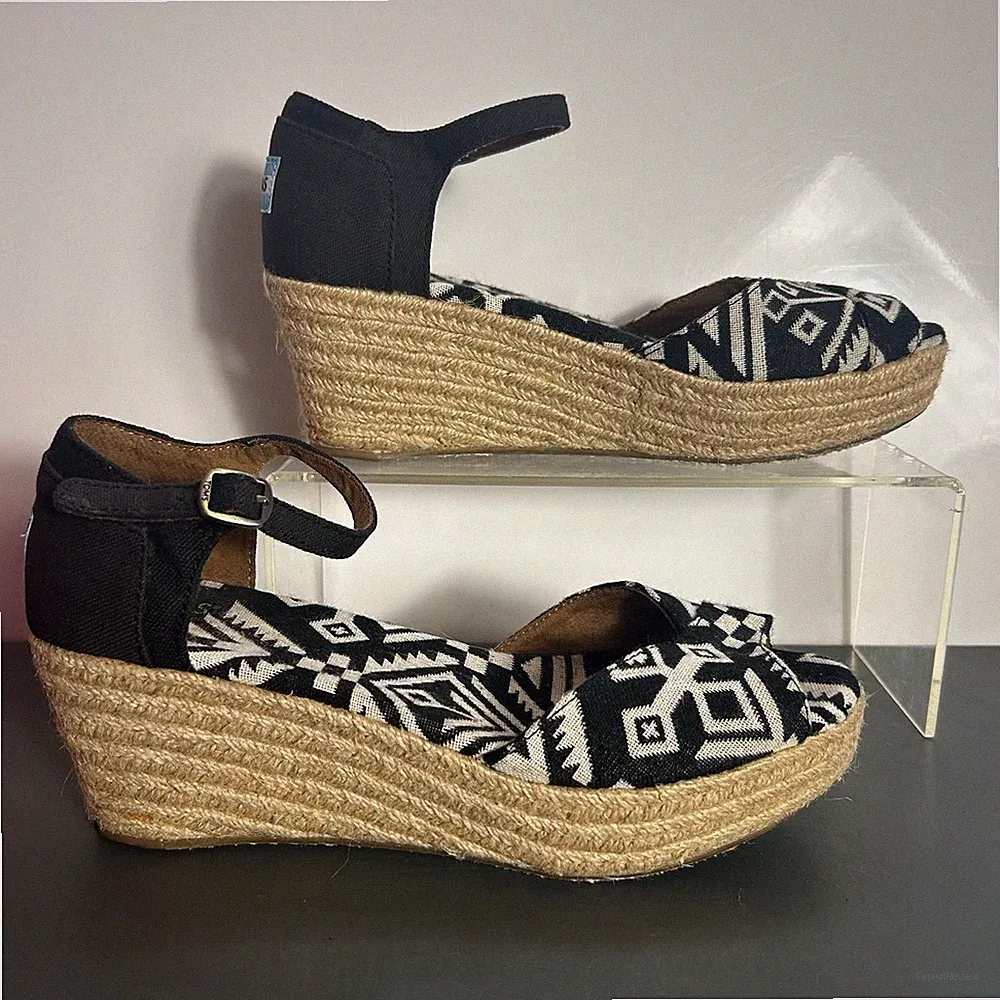 Damen - TOMS - Marisol geometrische Espadrilles Keilabsatz Sandalen - Größe 8 / 41