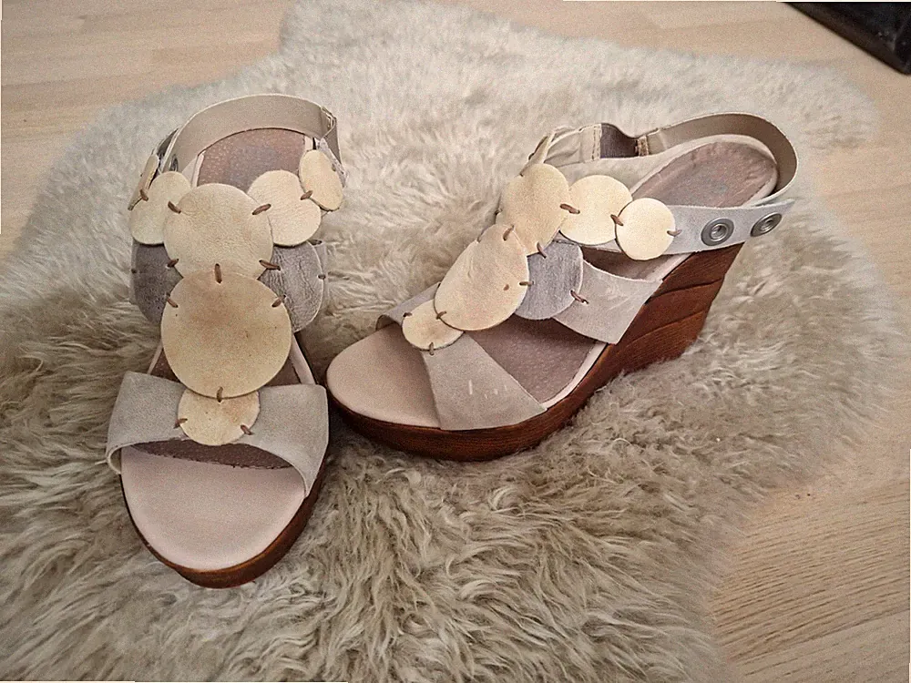 Damensandalen, Keilabsatz, Gr. 39, Bullboxer, wie Neu Und Sehr Leicht