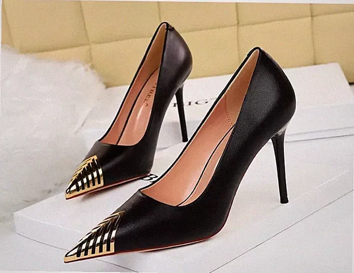 Damenschuhe Absatzschuhe Schwarz Gold 10 cm Keilabsatz Tacco 76414