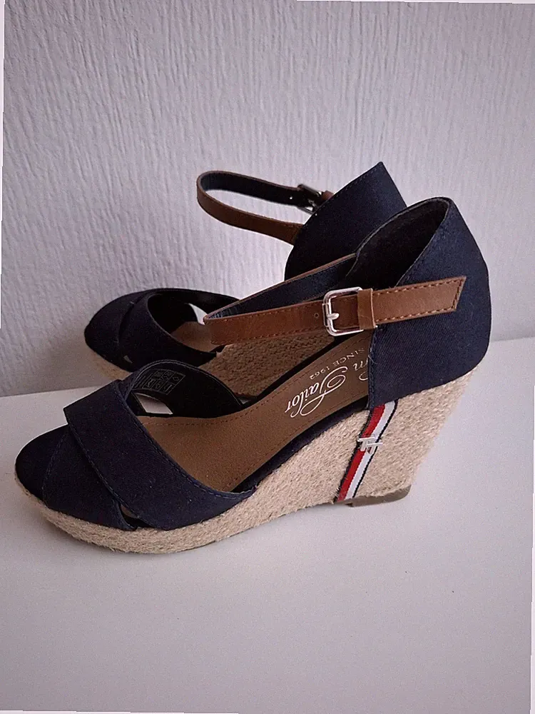 Damenschuhe Keilabsatz Sandaletten Riemchen Plateau Pumps Tom Tailor 37