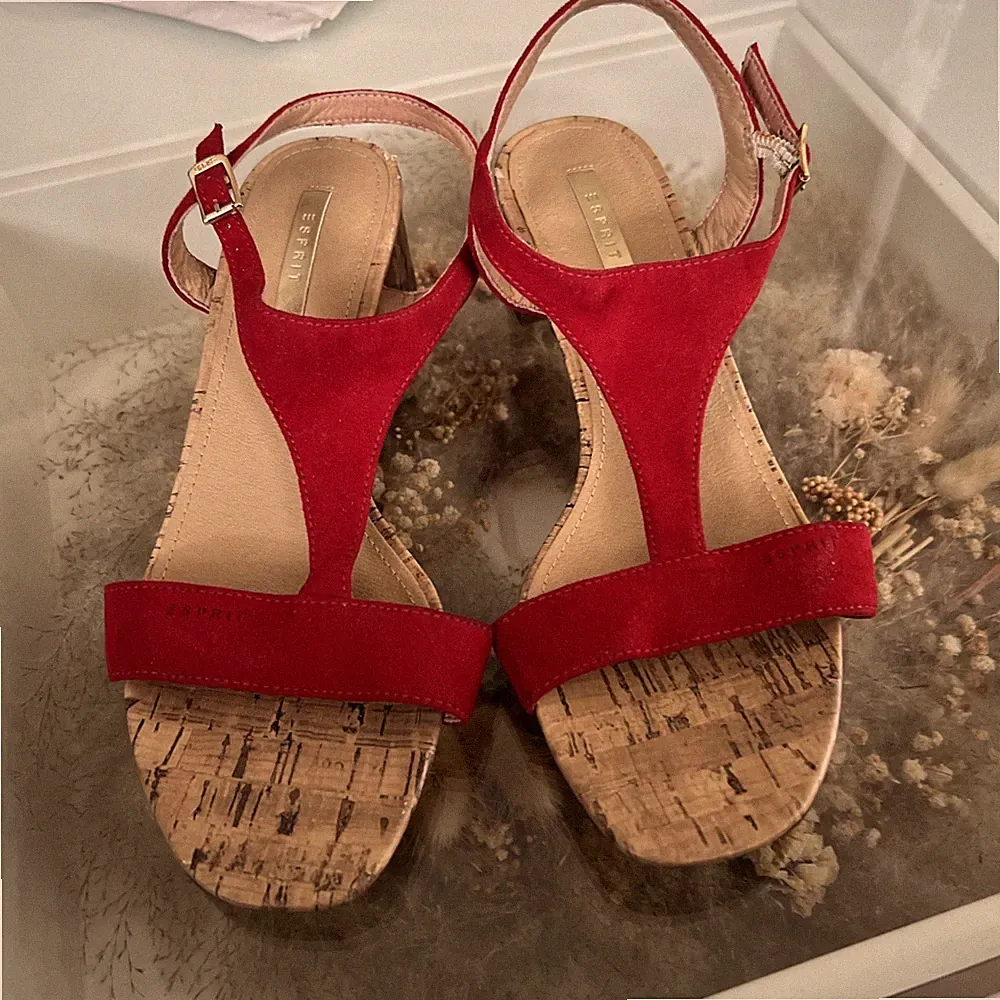 Damenschuhe Sandalen Esprit 39 Top
