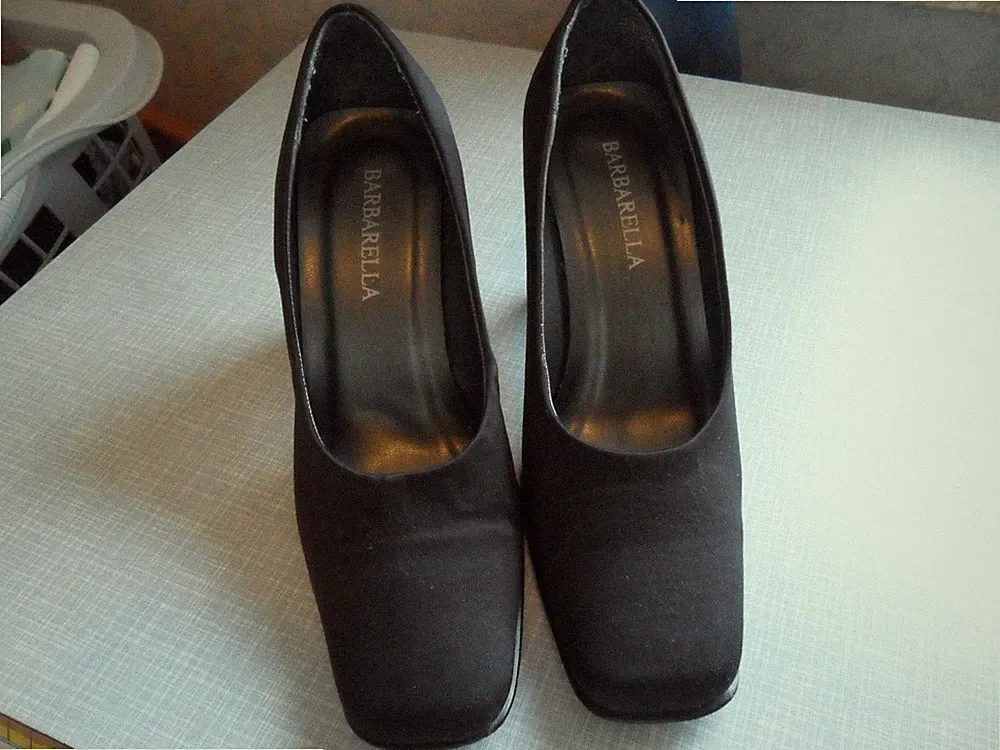 Damenschuhe, Schuhe, Gr. 38, schwarz, Obermaterial Seidenstoff