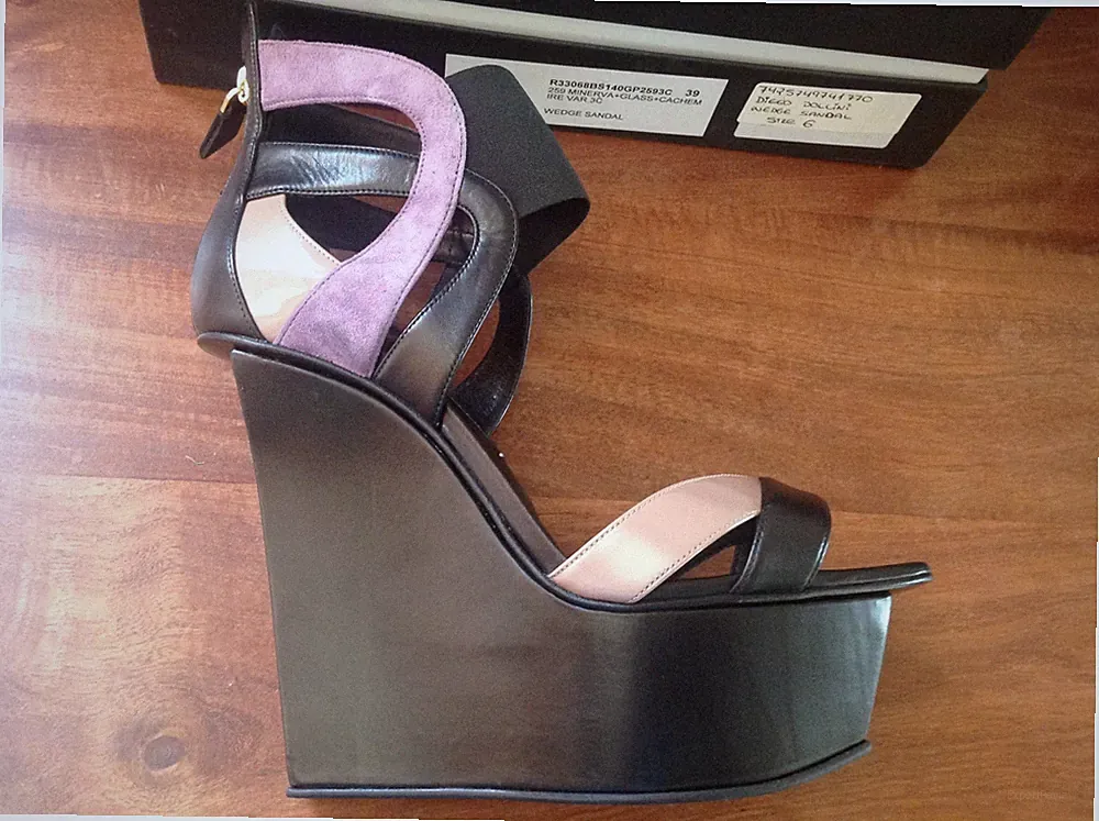 Diego Dolcini High Wedge Fashion Sandale EU 39 UK 6 Neu mit Karton