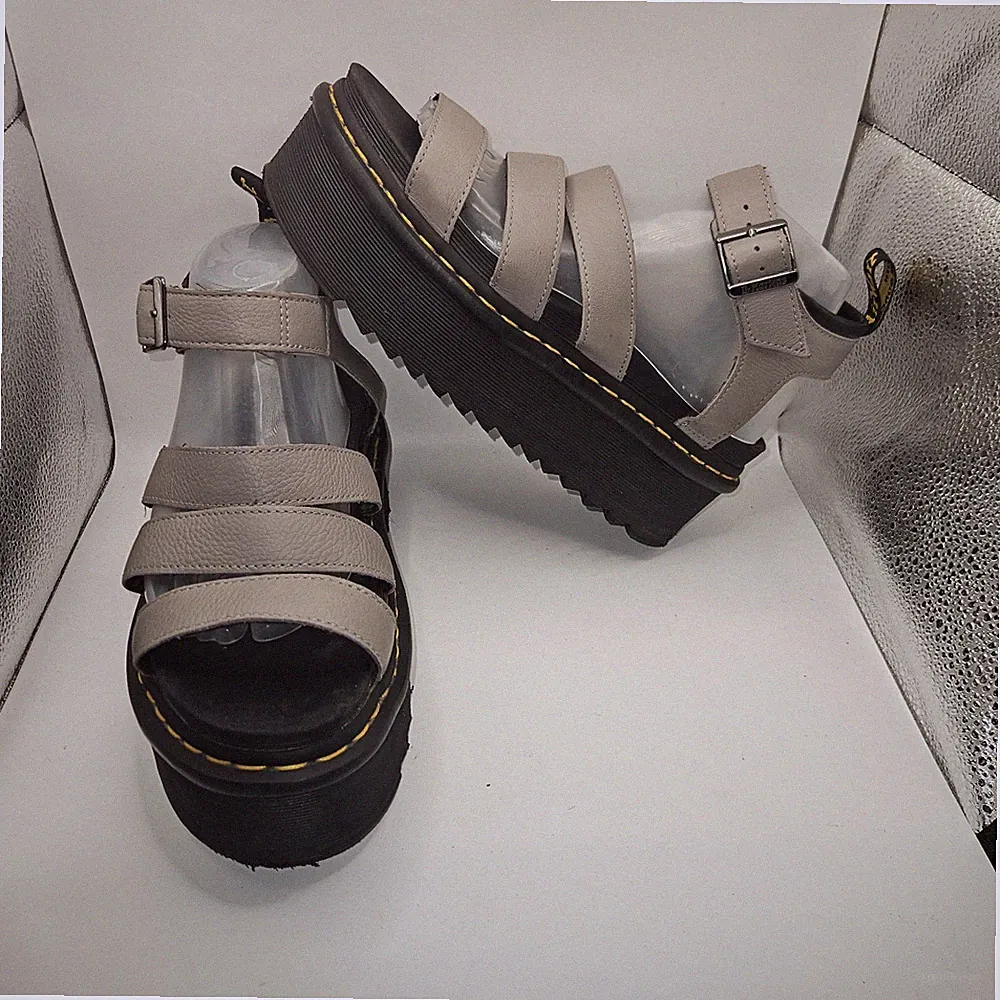 Dr. Martens Blaire Quad Plateau Sandalen Grau Leder UK 7 EU 41 Chunky Damen