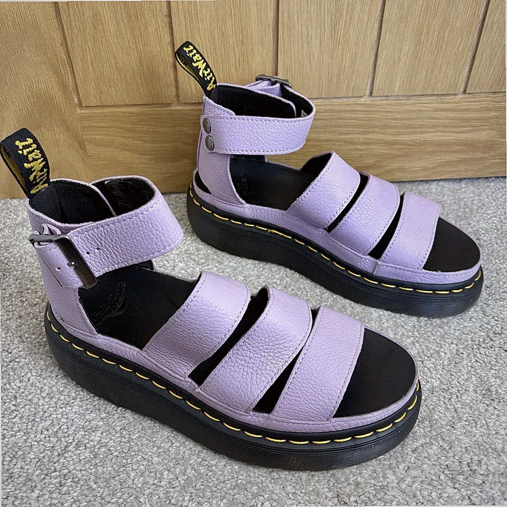 Dr. Martens CLARISSA II QUAD Doc Chunky Lilac Plateau Leder Sandalen Gr. UK 5