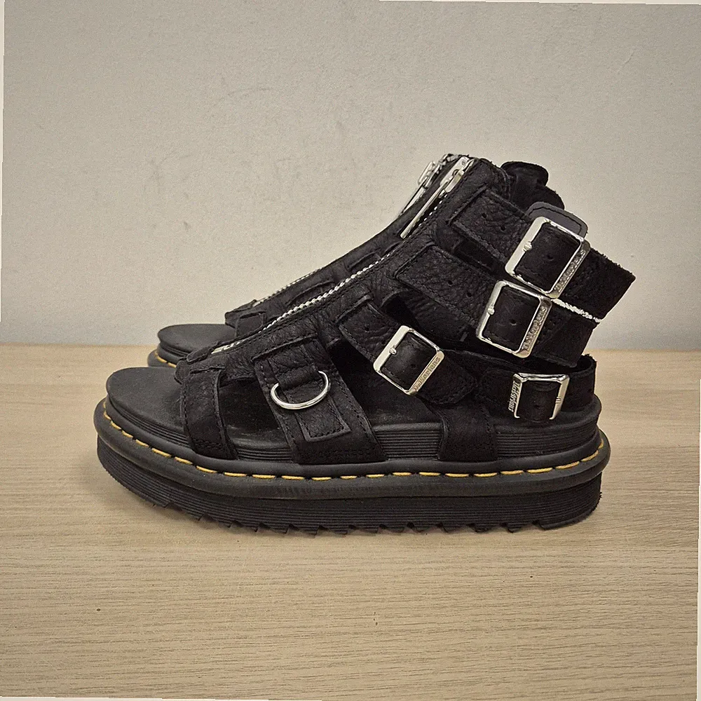 Dr Martens Olson Sandalen Größe UK 6 EU 39 Nubukleder Reißverschluss Gladiator Plateau