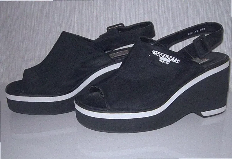 Dunkelblaue Damen-Plateau-Keilabsatz-Sandalen mit weißem Streifen Gr.37