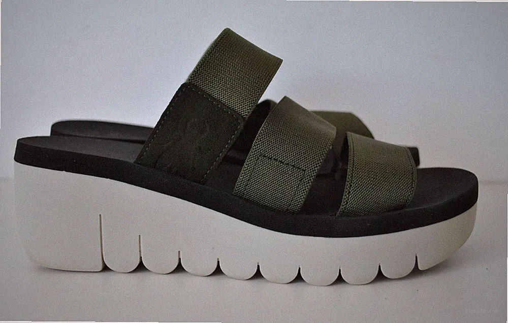 Dunkelgrüne Damen Keil Plateau Slider Sandalen Gr. 4 (EU 37) Fly London Yian