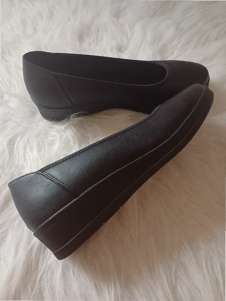 Easy Street Damen Pumps Schwarz Gr. 4,5 entspricht 37,5 Kunstleder Keilabsatz