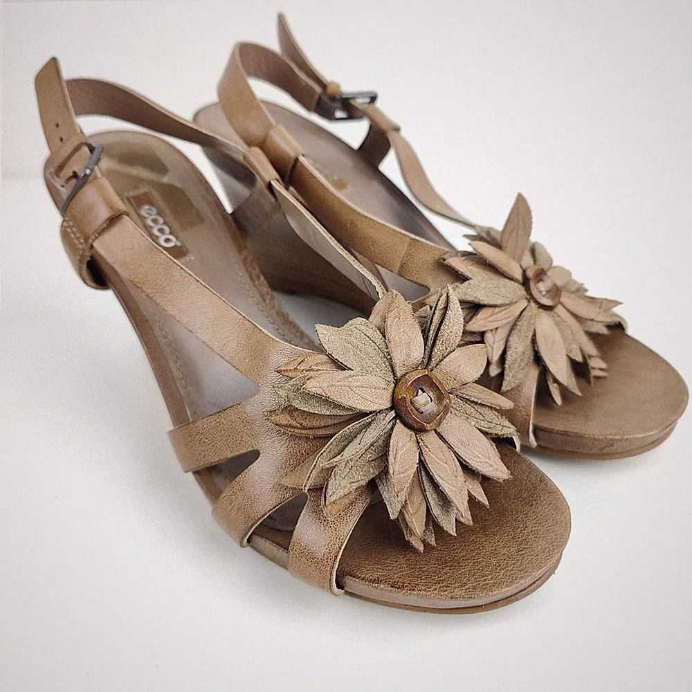 Ecco hellbraune Leder-Slingback-Keilsandalen – Größe 39 – UK-Größe 6
