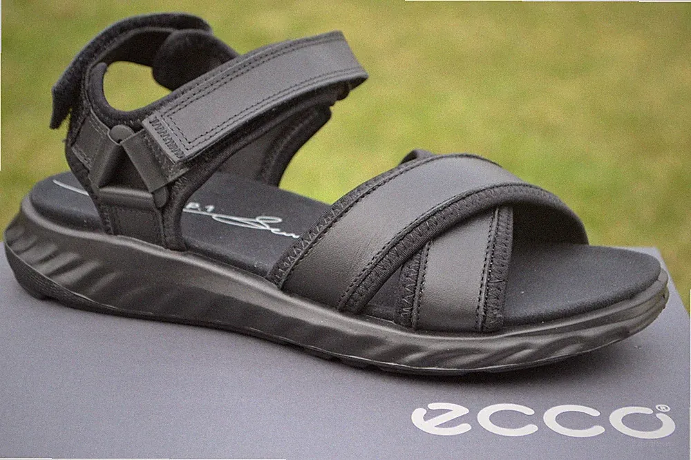 Ecco Neu mit Karton Damen flache Sandalen SP.1 LITE K schwarz Leder UK 5,5-6 / EU 39
