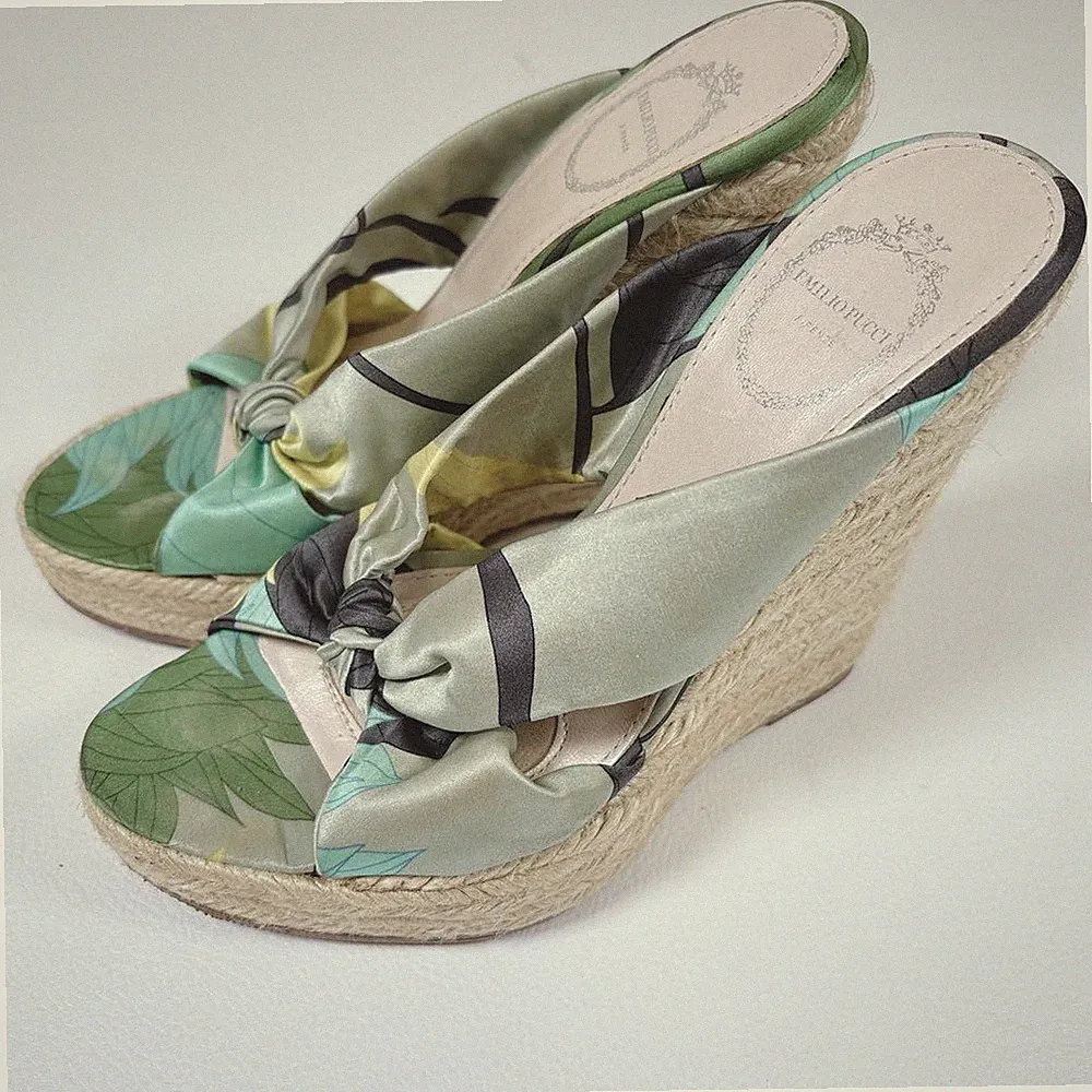 Emilio Pucci Sandalen Pucci Muster Geometrisch Keilabsatz Satin Mehrfarbig...