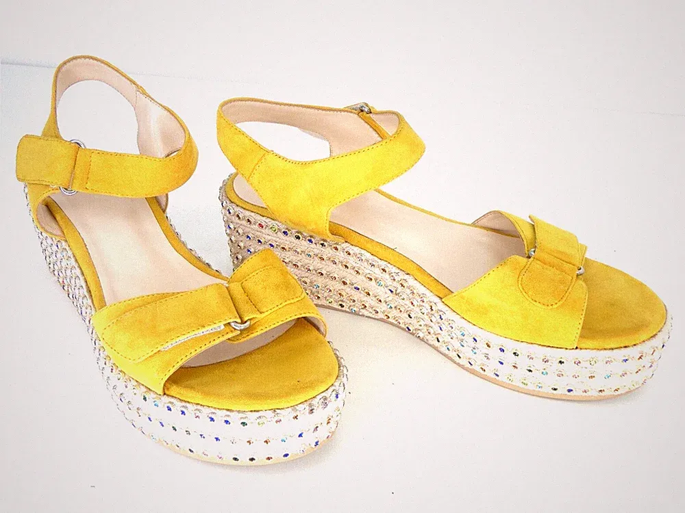 Emma Hyazinthe Sandalen Espadrille Plateau Keilabsatz Kristalle Wildleder senf UK 7,5