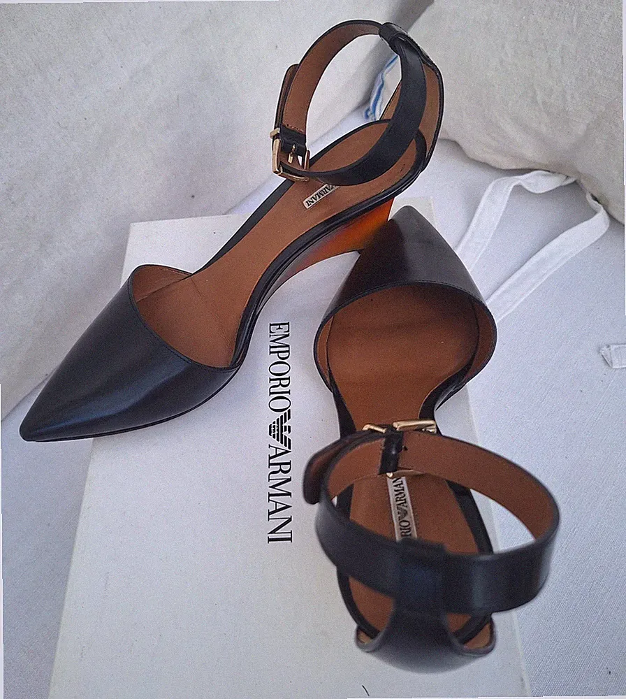 Emporio Armani Damen Pumps High Heels Gr. 37 Schwarz Sling Keilabsatz