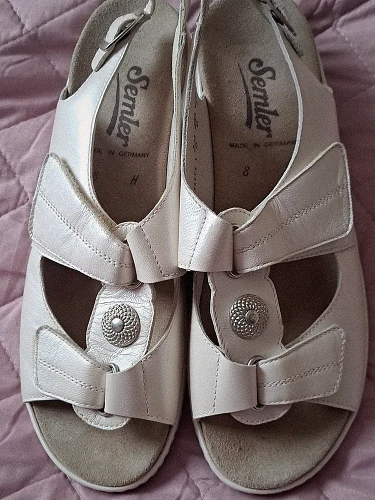 erstklassige Semler Sandale, Sandalette,Gr.8, cremeweiß, Gr.8 Weite H