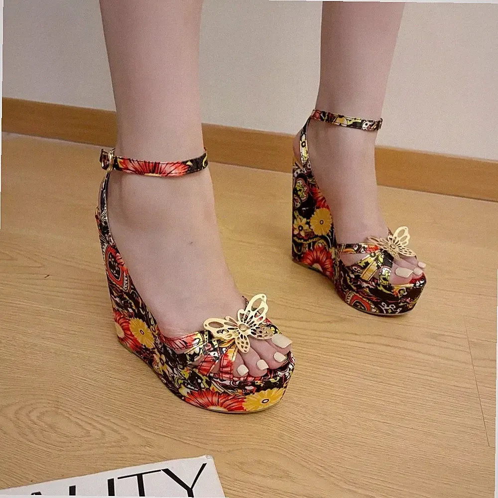 Espadrilles Sandalen Keilabsatz 16 cm Plateau bunt Kunstleder 25813