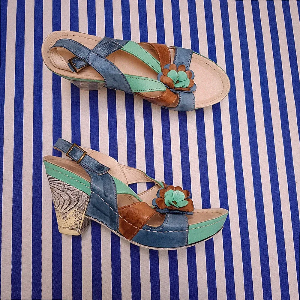 Farbenfrohe Sandalen von Gemini, 39, denimblau, türkisgrün braun cremeweiß grau