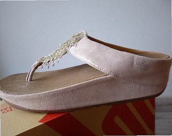FitFlop Cha Cha Zehentrenner Sandalen Leder Keilabsatz Slip-On EU 38 Rose NEUw.