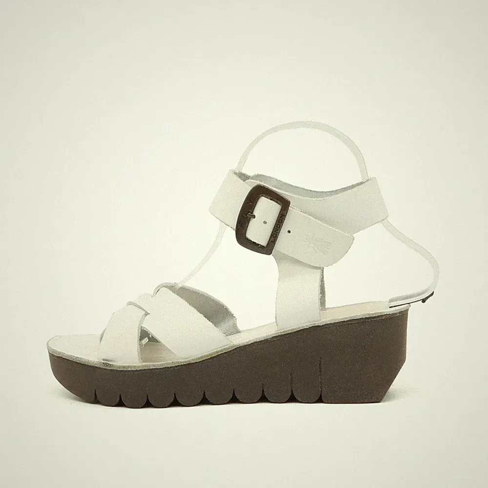 Fly London Damen Sandalen EU 37 Keilabsatz Sandale Weiß Weiches Fußbett Sommer