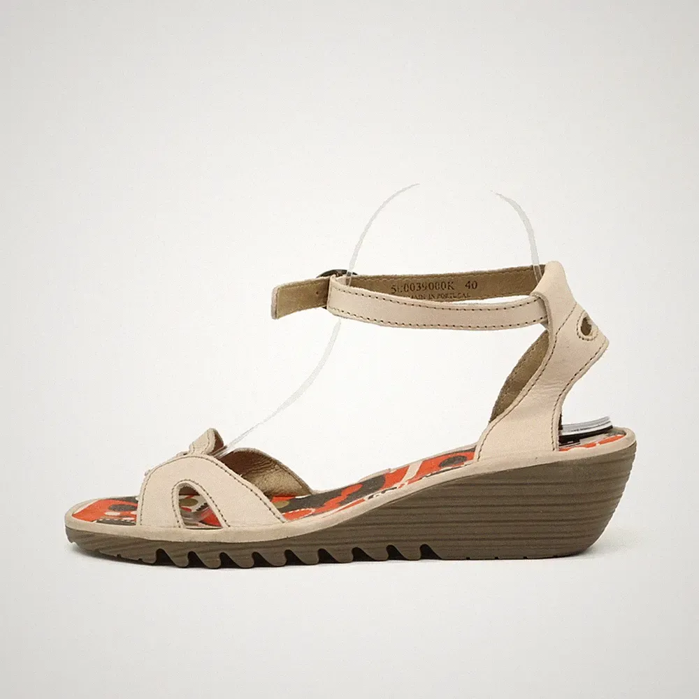 FLY LONDON Damen Sandalen EU 40 Keilabsatz Beige Leicht Bequem Farbige Plateau
