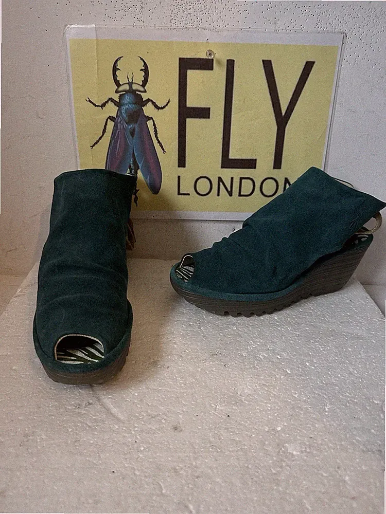 Fly London Leder Sandalen Größe UK 4 EU 37
