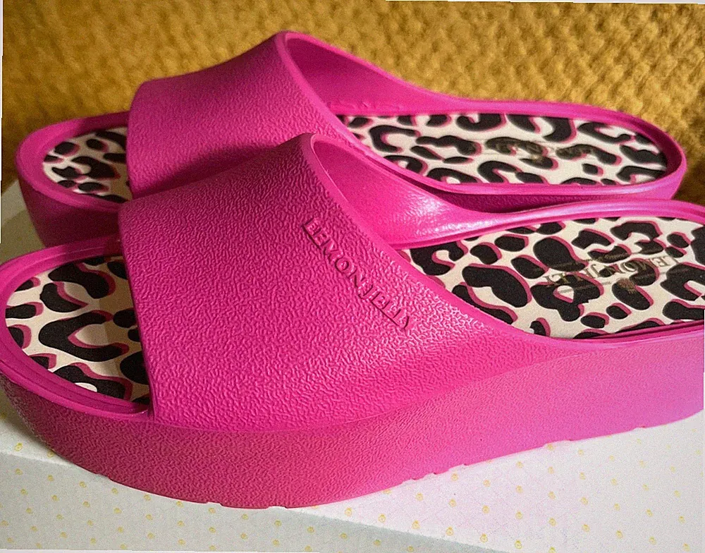 Fuchsia Pink Vegan Plateau Sliders von Lemon Jelly Portugal Größe 4 Neu mit Karton