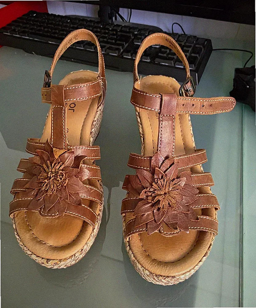 Gabor Comfort Damen Sandalen Keilabsatz Braun Leder Blumen-Akzent EU 37