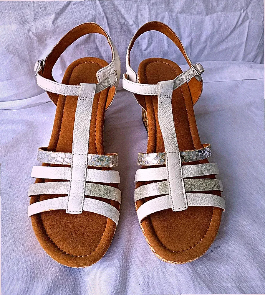 Gabor Damen Keilabsatz Riemchen-Sandalen Kunstleder Weiß/Silber Gr 41 UK 8