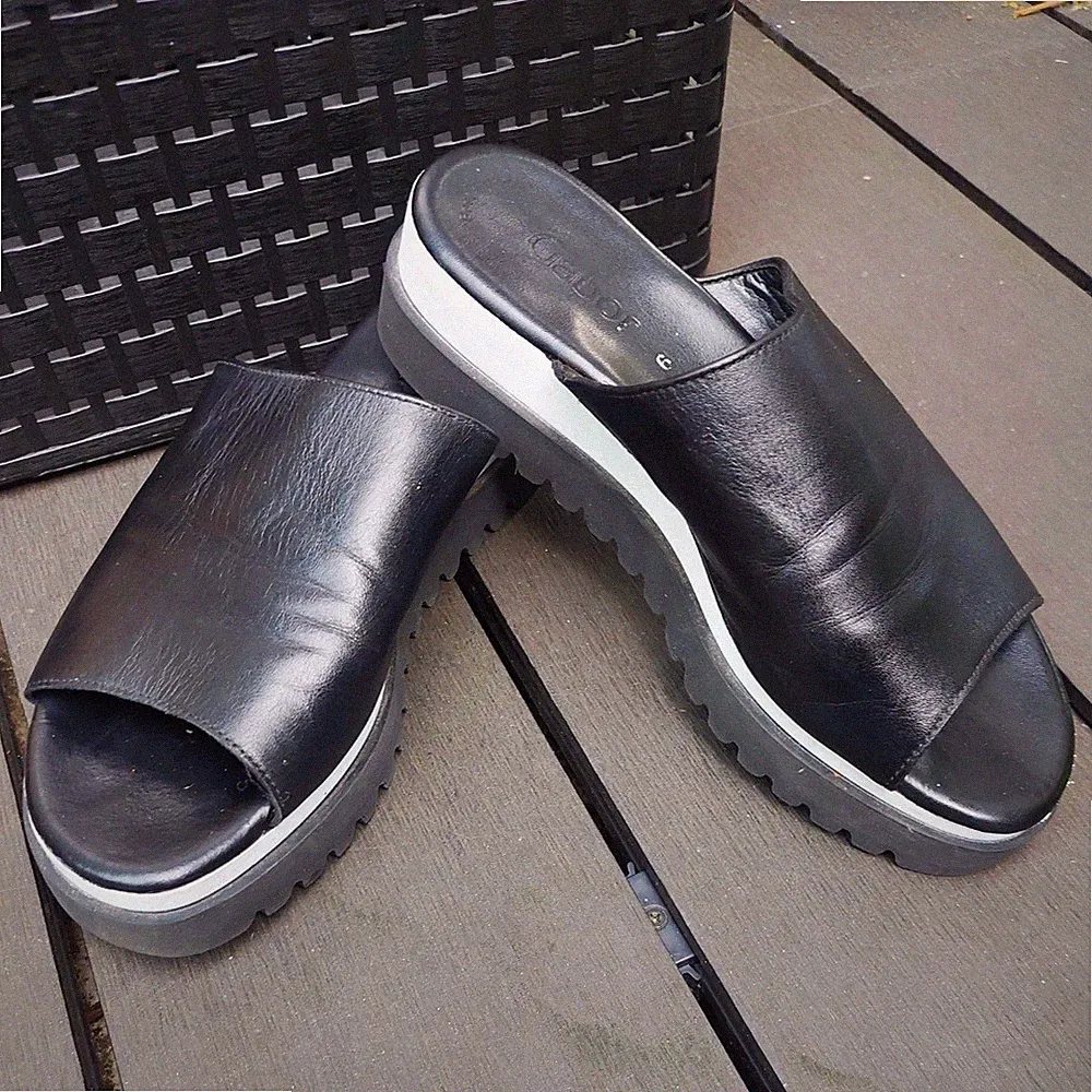 Gabor Damen Mules Sandalen Gr.39 Schwarz Leder Keilabsatz Slip-On