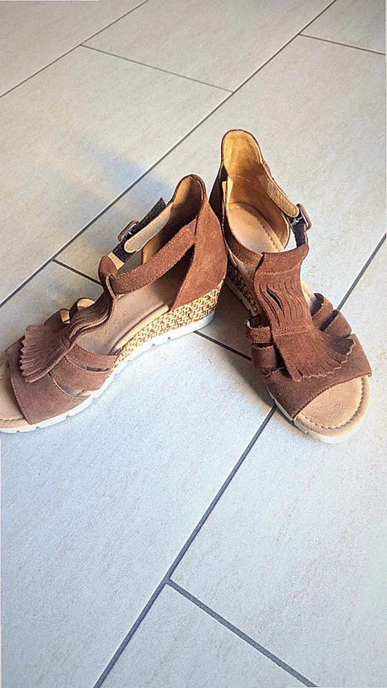 Gabor Damen Riemchensandalen Keilabsatz Braun/Beige Fransen EU 39