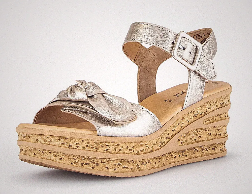 Gabor Fashion Sandale Gold Leder Plateau Keilabsatz Sandaletten Riemchen 653 62