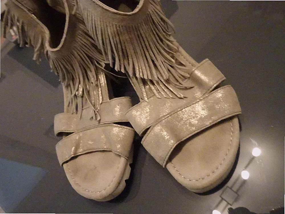 GABOR fetziges Design: Wedges 5 1/2 mit Lederfransen grau/gold Leder