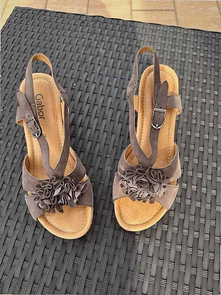 Gabor**modische Sommer-Sandalette, Riemchen, Leder-Sandale, taupe/braun, Gr. 39